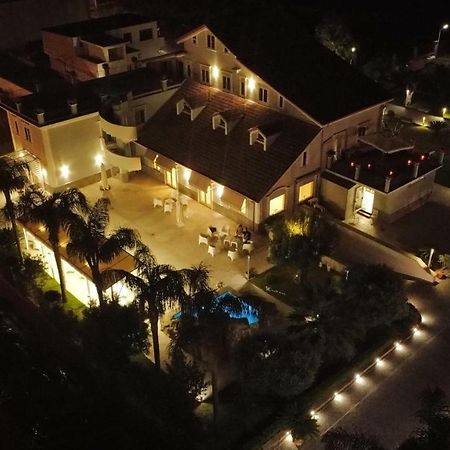 Hotel Villa Ruggiero Brusciano Εξωτερικό φωτογραφία
